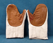 Cotton padded leather mittens