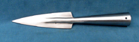 Wide delta spear head